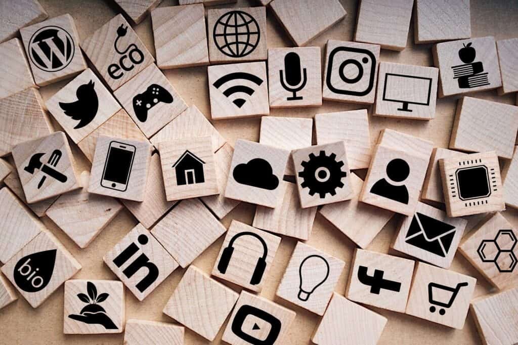 Different forms of Digital Marketing channels is shown through this image